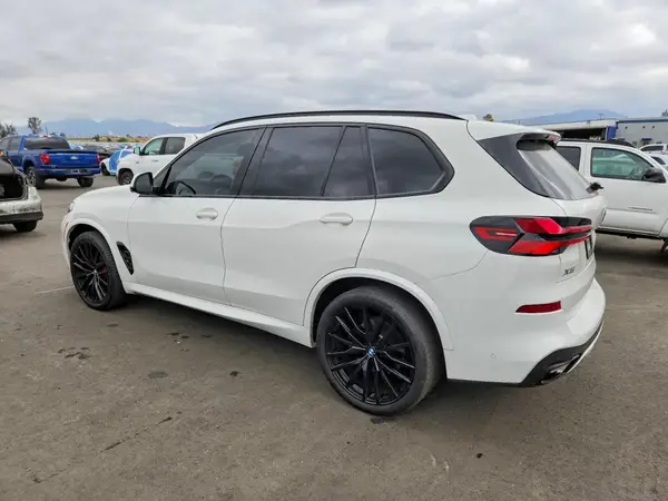 5UX13EU0XR9U59241 2024 BMW X5 - Image 2