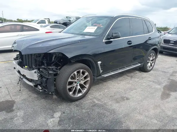 5UX13EU0XR9V10785 2024 BMW X5 - Image 2