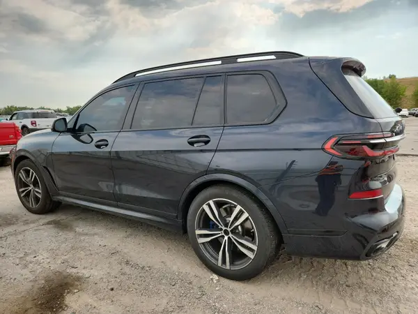 5UX23EM00P9P41325 2023 BMW X7 - Image 2