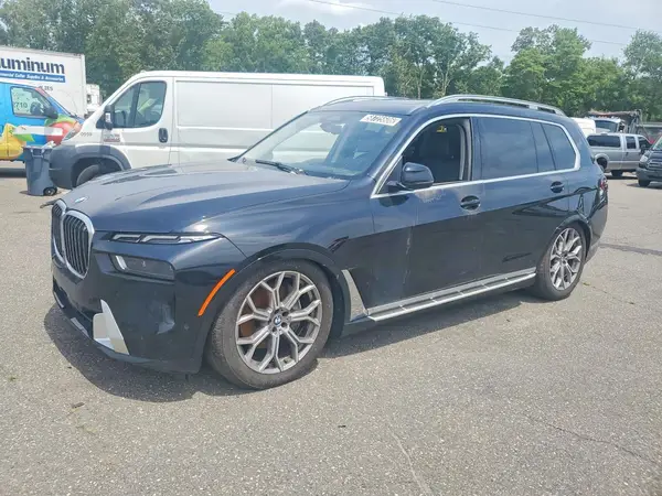 5UX23EM00R9S28854 2024 BMW X7 - Image 1
