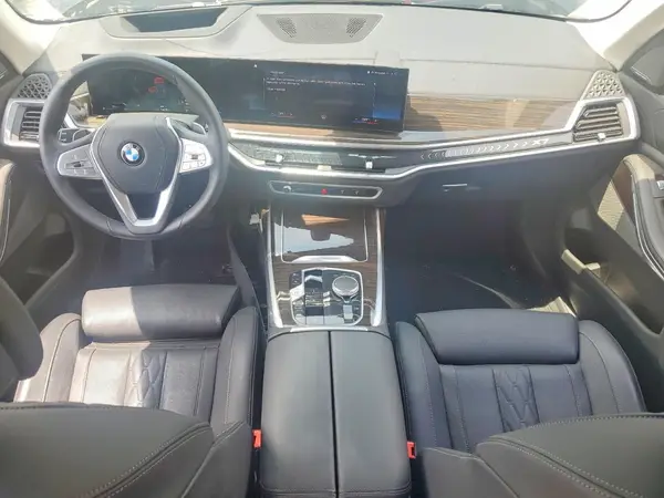 5UX23EM00R9S28854 2024 BMW X7 - Image 8