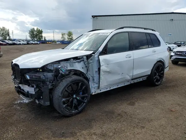 5UX23EM00R9S72496 2024 BMW X7 - Image 1