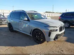 5UX23EM00R9V56310 2024 BMW X7