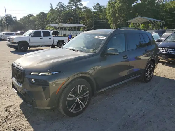 5UX23EM00R9V97956 2024 BMW X7 - Image 1