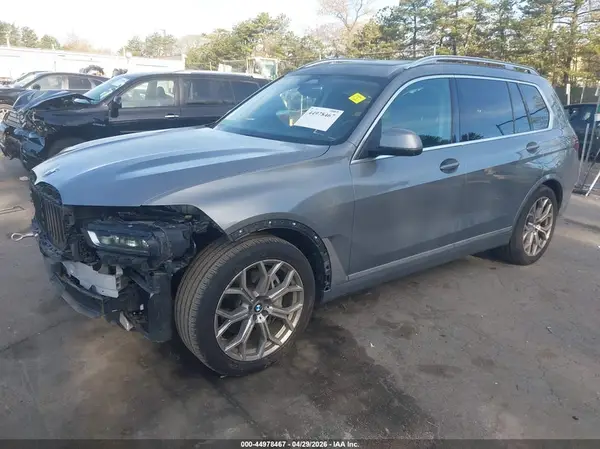 5UX23EM00S9W58440 2025 BMW X7 - Image 2