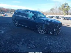 5UX23EM00S9W85668 2025 BMW X7