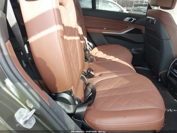 5UX23EM00S9Y38162 2025 BMW X7 - Image 8