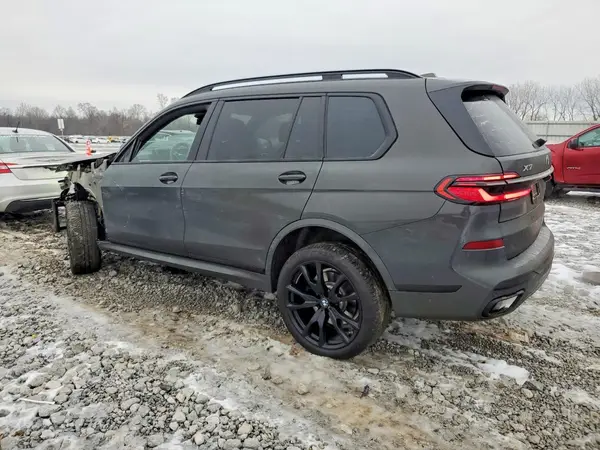 5UX23EM00S9Z20182 2025 BMW X7 - Image 2