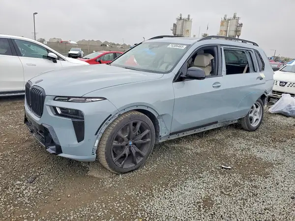 5UX23EM01P9N65305 2023 BMW X7 - Image 1
