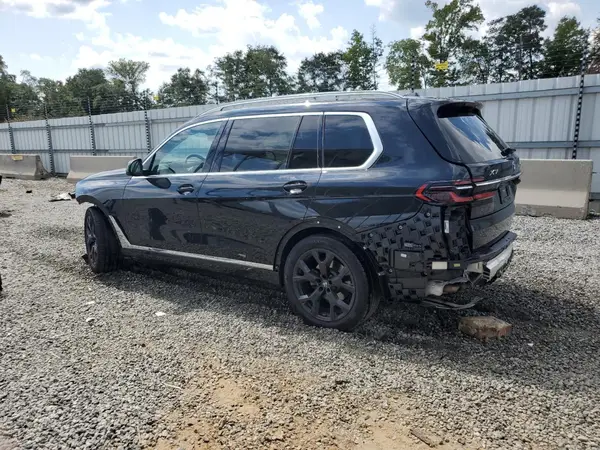 5UX23EM01P9R02975 2023 BMW X7 - Image 2