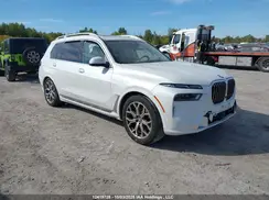 5UX23EM01P9R42540 2023 BMW X7