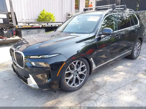 5UX23EM01R9V12011 2024 BMW X7 - Image 2