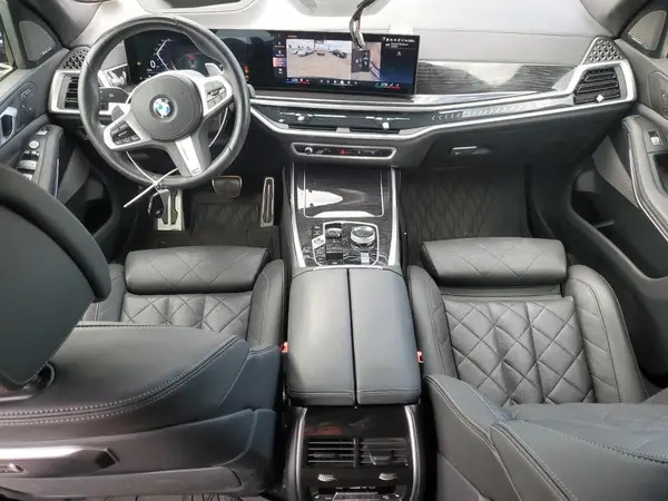 5UX23EM01R9V13269 2024 BMW X7 - Image 8