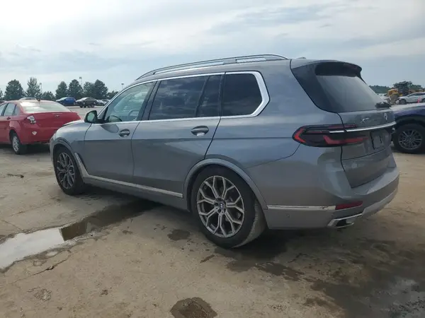 5UX23EM02P9P74844 2023 BMW X7 - Image 2