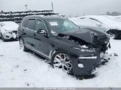 5UX23EM02P9P75041 2023 BMW X7