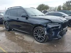 5UX23EM02R9S16477 2024 BMW X7