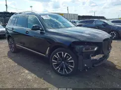 5UX23EM02R9S18519 2024 BMW X7