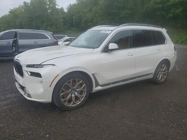 5UX23EM02R9S54386 2024 BMW X7 - Image 1