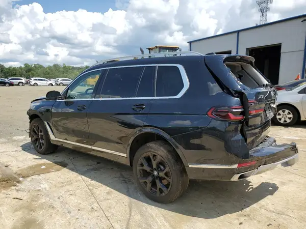 5UX23EM02R9T62541 2024 BMW X7 - Image 2