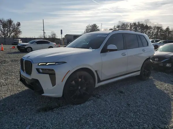 5UX23EM02R9U89533 2024 BMW X7 - Image 1