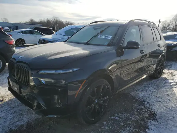 5UX23EM02R9V78177 2024 BMW X7 - Image 1