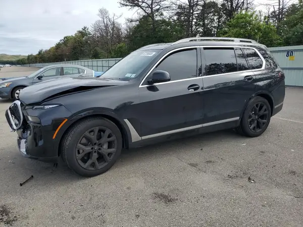 5UX23EM02S9Z55807 2025 BMW X7 - Image 1