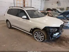 5UX23EM02T9300600 2026 BMW X7