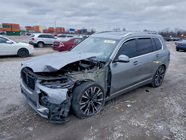 5UX23EM03P9N55875 2023 BMW X7 - Image 1