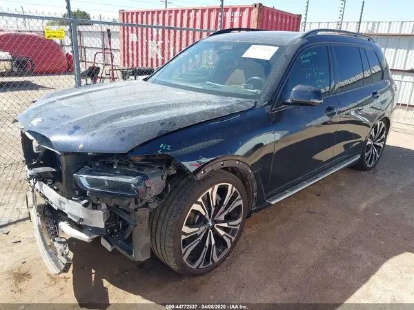 5UX23EM03P9R54267 2023 BMW X7 - Image 2