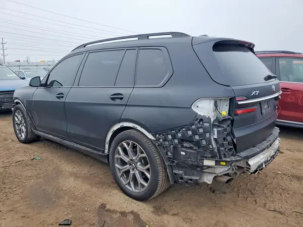 5UX23EM03P9R65107 2023 BMW X7 - Image 2