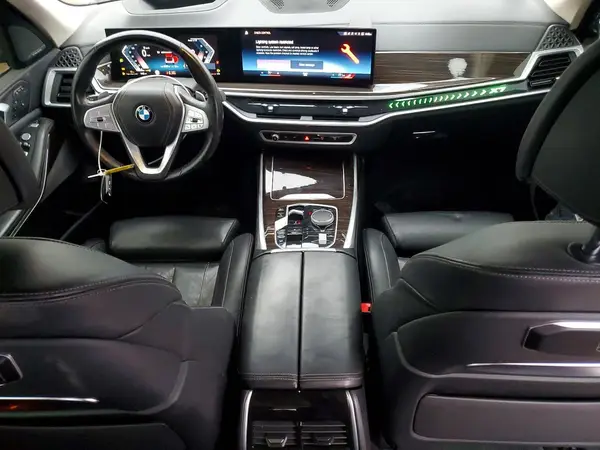 5UX23EM03P9R65107 2023 BMW X7 - Image 8