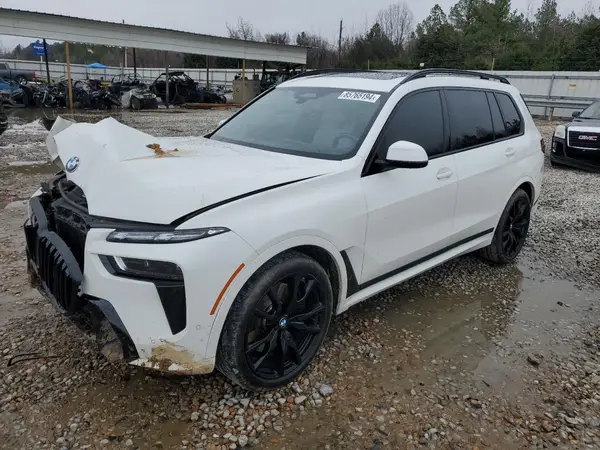 5UX23EM03R9S17069 2024 BMW X7