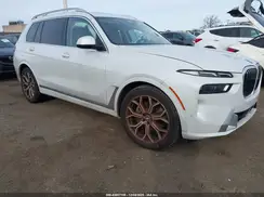 5UX23EM03R9V69391 2024 BMW X7