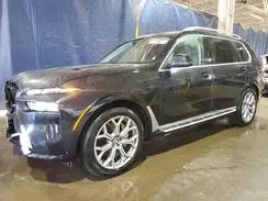 5UX23EM03S9Y27690 2025 BMW X7