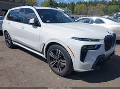 5UX23EM03T9048873 2026 BMW X7