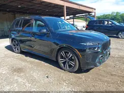 5UX23EM03T9360644 2026 BMW X7