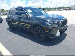 5UX23EM04P9R27689 2023 BMW X7