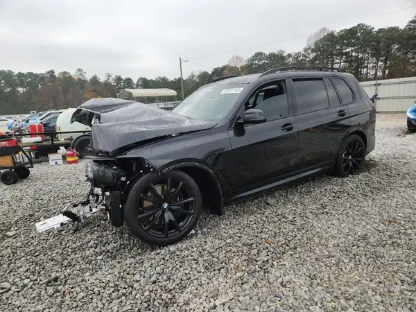 5UX23EM04S9W51796 2025 BMW X7 - Image 1