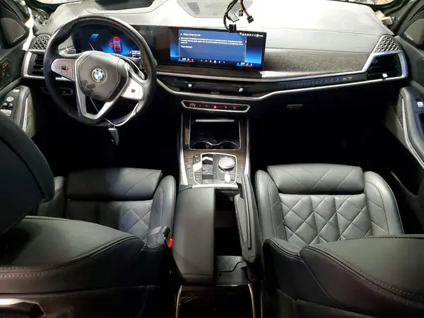 5UX23EM04S9W58165 2025 BMW X7 - Image 8