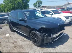 5UX23EM04S9X21636 2025 BMW X7