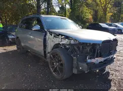 5UX23EM05R9U31688 2024 BMW X7