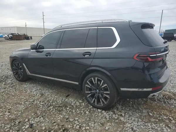 5UX23EM05R9V44573 2024 BMW X7 - Image 2