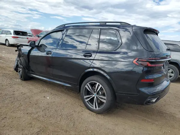 5UX23EM05S9X81702 2025 BMW X7 - Image 2