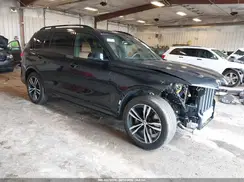 5UX23EM05T9330609 2026 BMW X7