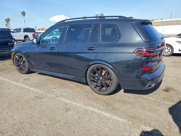 5UX23EM06P9R57826 2023 BMW X7 - Image 2
