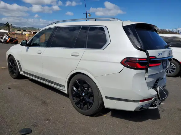 5UX23EM06S9Z20820 2025 BMW X7 - Image 2