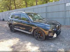 5UX23EM06T9078045 2026 BMW X7