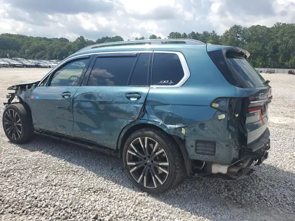 5UX23EM07P9P57960 2023 BMW X7 - Image 2