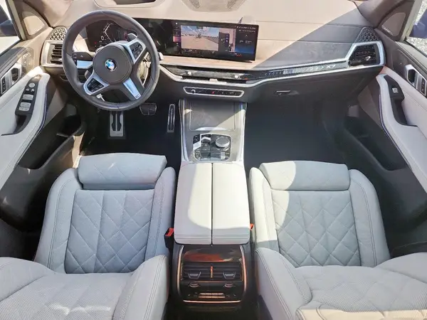 5UX23EM07P9R29310 2023 BMW X7 - Image 8