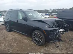 5UX23EM07P9R93153 2023 BMW X7